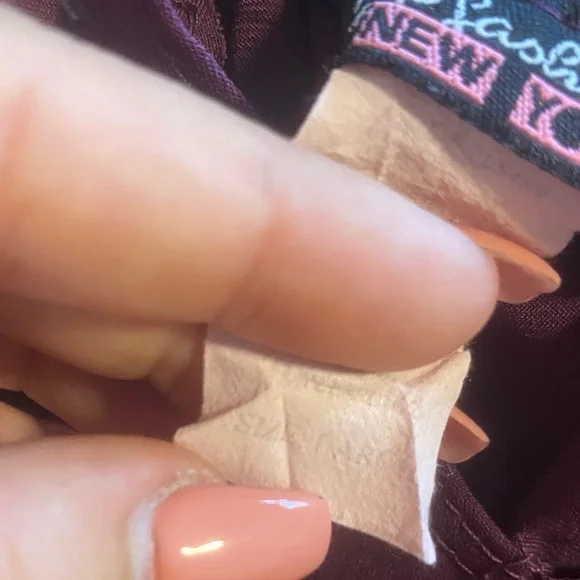 Tanktop - Picture 3 of 3